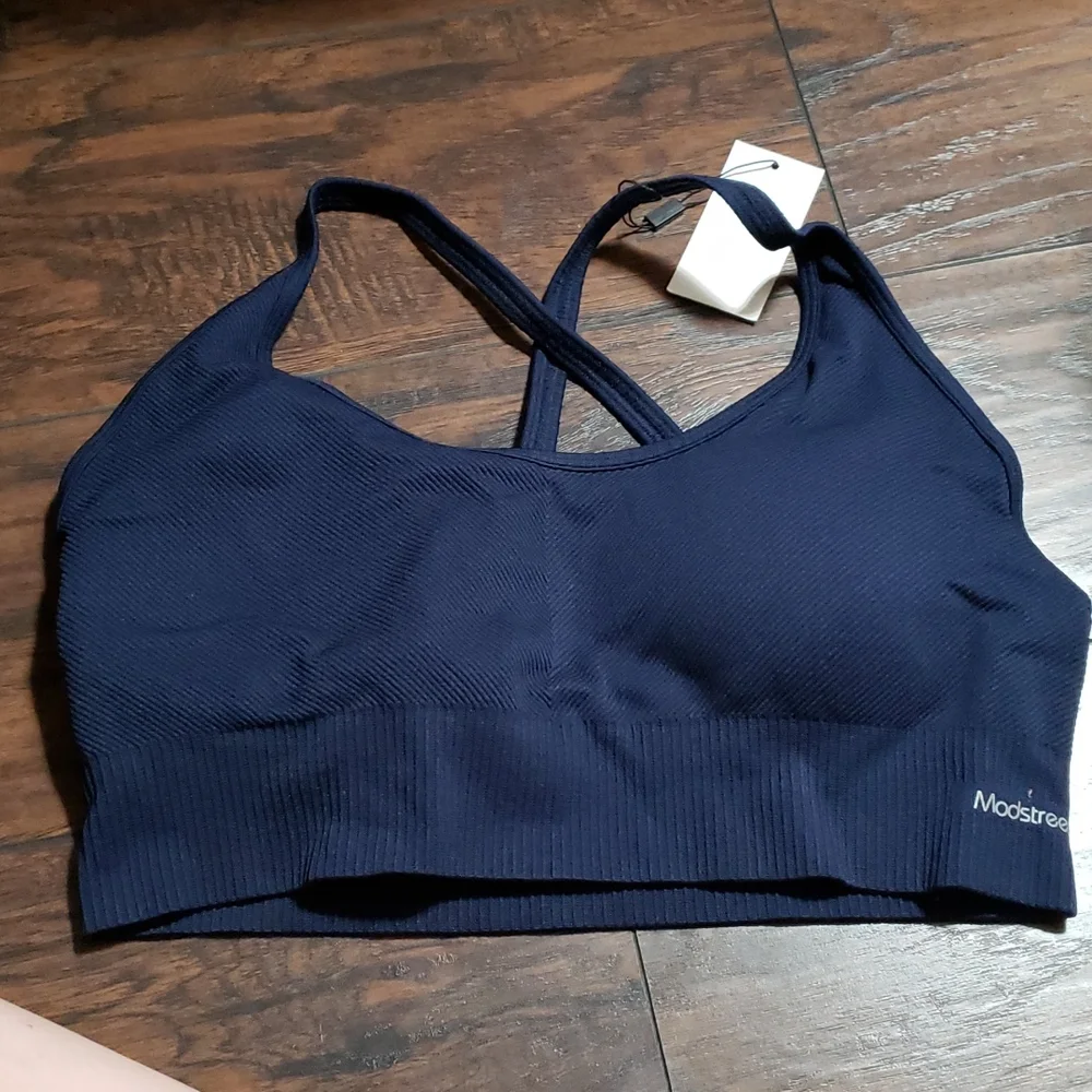 NEW!! Modsreets Sports Bra - Picture 4 of 9